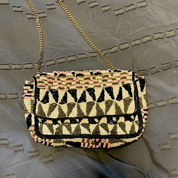 Zara Bags Zara Beaded Crossbody With Gold Chain Poshmark